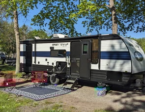 Forest River RV Cherokee Grey Wolf 23DBH