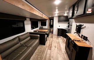2022 Keystone Springdale RV - Pet Friendly & WiFi