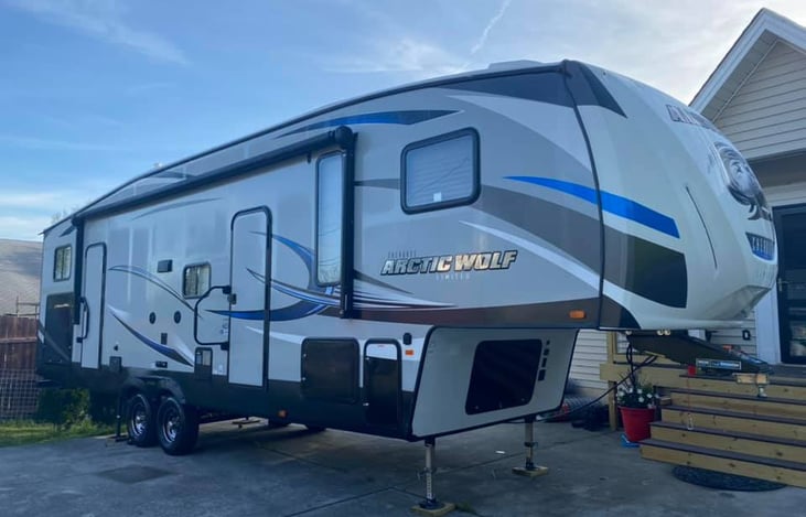 Exterior closed up front