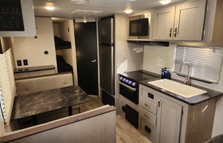 2022 Prime Time RV Tracer 200BHSLE