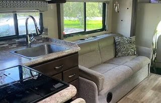Adventure Awaits: RV Rental Sleeps 8 Comfortably!"