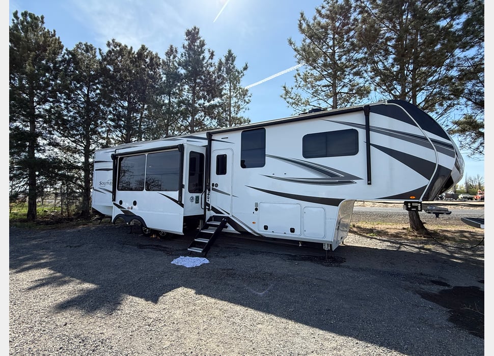 Fifth Wheel rentals in Quincy