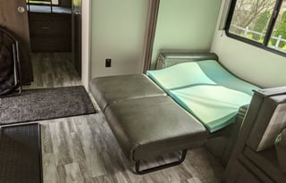 2022 Transcend Xplor 321bh  "The Truffle Shuffle"