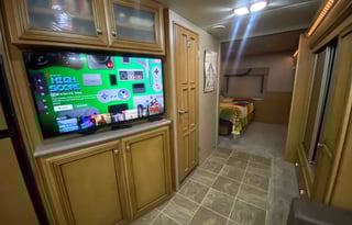 Family of 5's Home away from Home  for Rent