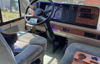 Your Adventurer Awaits in this Comfy Motorcoach