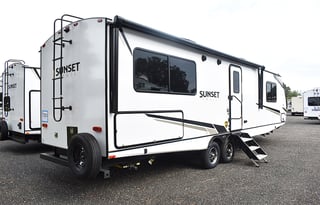 2023 CrossRoads RV Sunset Trail SS309RK
