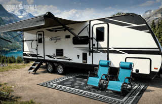 IMAGINE-2 Pvt Queen Master, Bunks, Dinette & Sofa