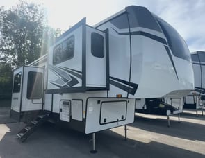 Forest River RV Sandpiper 3990FL