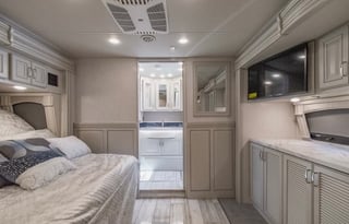 Family Fun In Style w/ 2 Full Bathrooms