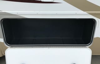 2014 Fleetwood RV Jamboree Sport 31M- LOW Miles