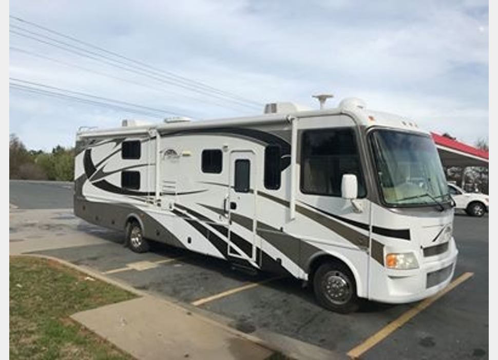 Class A Motor Home rentals in Minneapolis