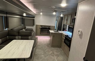 BUDGET FRIENDLY 2023 Salem 273QBXL