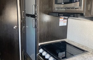 4 Season Camper - Great for the whole family!