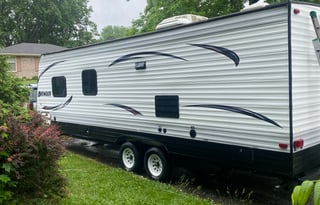 2015 Prime Time RV Avenger ATI 26BB