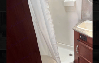 Winnebago  Minnie GMI1165