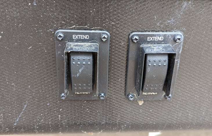 Electronic Stabilizer Jack Switches (2 Pairs, Right Side Front and Right Side Rear)