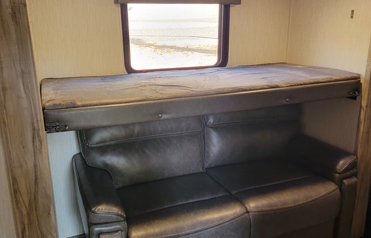 Second Bedroom Fold Down Bunk