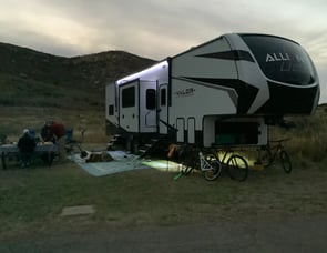 Alliance RV Valor All-Access 36A15