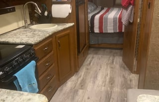 2014 Thor Motor Coach ACE 27 1