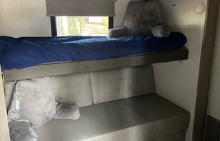 2022 Wildwood Heritage Glen 369BL