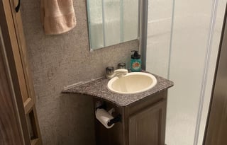 SUPER CLEAN  Pet Friendly 2017 Coachmen Freelander