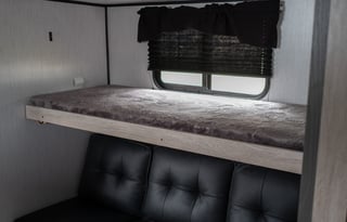 CAMP EZ-2022 Heartland Prowler