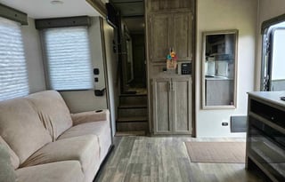 5th Wheel XLR BOOST Toy Hauler with Huge Garage
