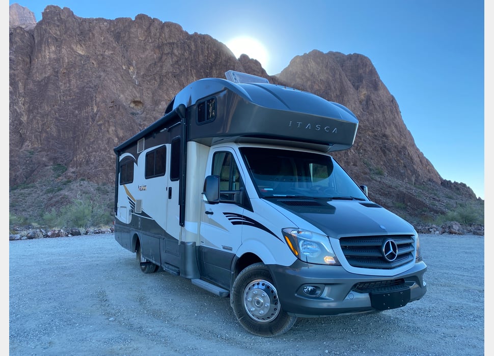 Class C Motor Home rentals in Galt