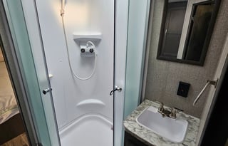 Spacious 2020 Jayco Jay Flight