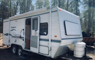 2003 Komfort Trailblazer T273FBS
