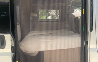 Easy drive/park GREAT for adventure or Tailgate!