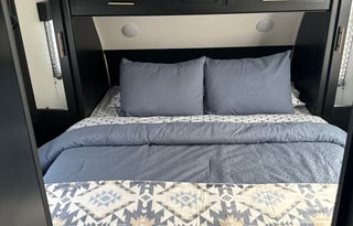 GLAMPING ALERT! Beautiful 2023 Forest River RV