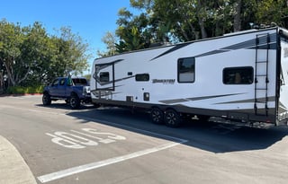 **Grand Design Momentum 31*2 bathrooms!