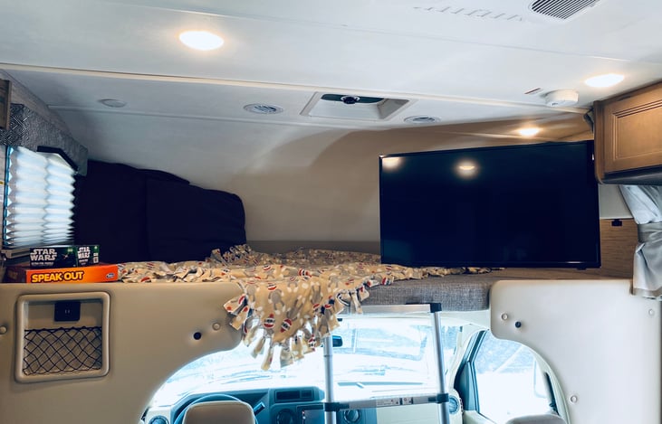 Large flat screen swivels