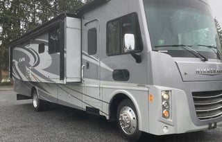 2017 Winnebago Sunova 36Z