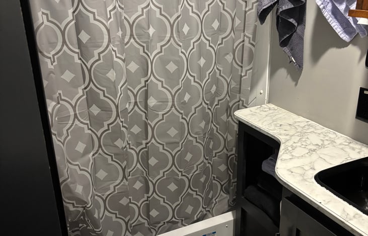 Bathroom with all Standard Amenities