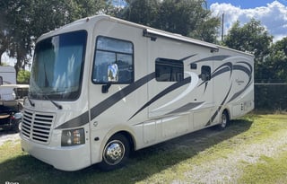 2014 Coachmen RV Pursuit 33 BH