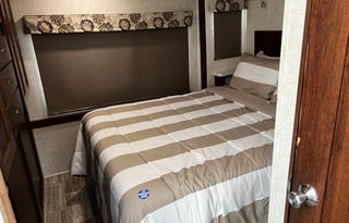 Forest River Forester 2861DS Class C Motorhome