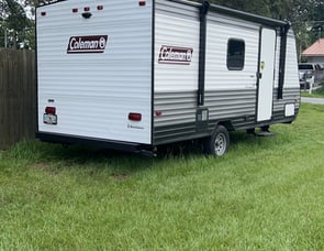 Keystone RV Coleman CM17B22