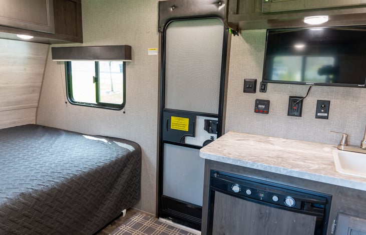 Door has a Screen Door as well