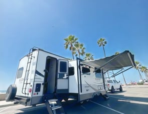 Forest River RV Rockwood Ultra Lite 2910SB