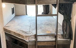 BRAND NEW - 2023 Jayco Jay Feather 27BHB