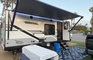 Ultimate Couple’s Getaway: 2025 Jayco