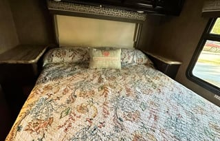 2017 Thor Motor Coach Quantum WS31