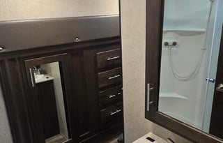 2018 Forest River RV Cherokee Arctic Wolf 315TBH8