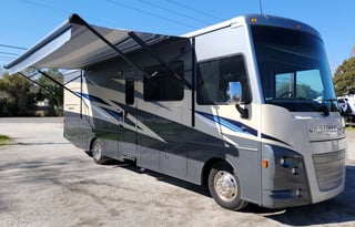 Winnebago Sunstar 31B