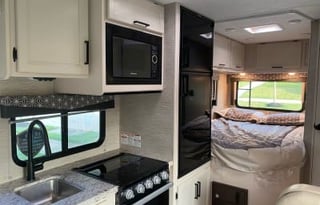 2022 Thor Motor Coach Freedom Elite 22FE