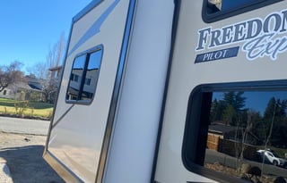 SKIP'N ROCKS PET FRIENDLY RV RENTAL