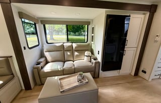 Brand new luxury Alliance bunkhouse Trailer!