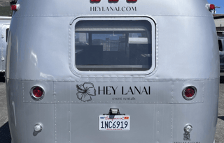 NUI LOA - Bar Trailer